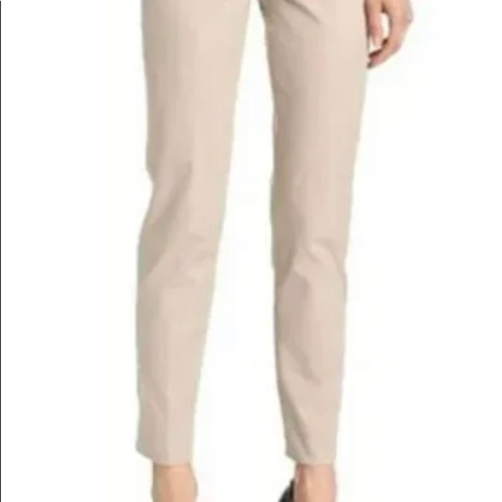 Theory beige trouser size 4, zipper in the back, stretchy